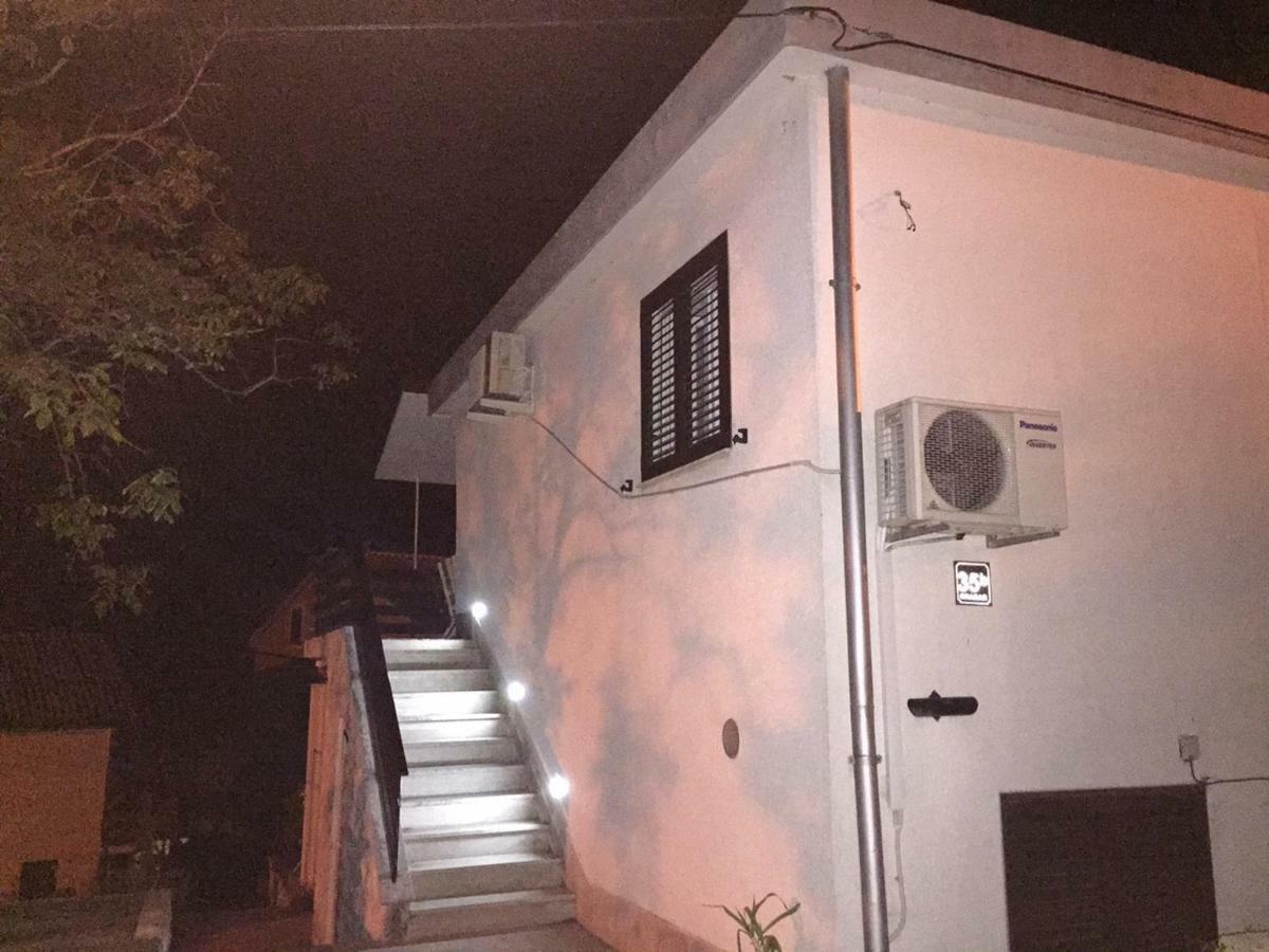 Apartman Dado Cres Exterior photo